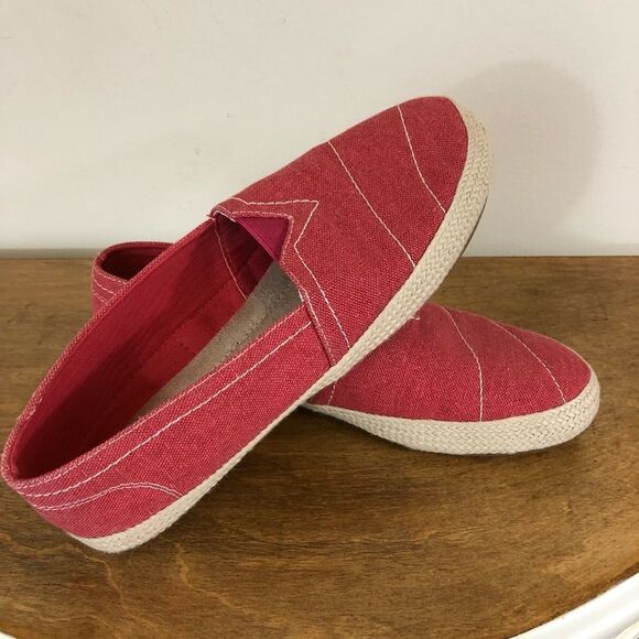 𝅺amore canvas flats NWOT size 9 - Picture 1 of 9